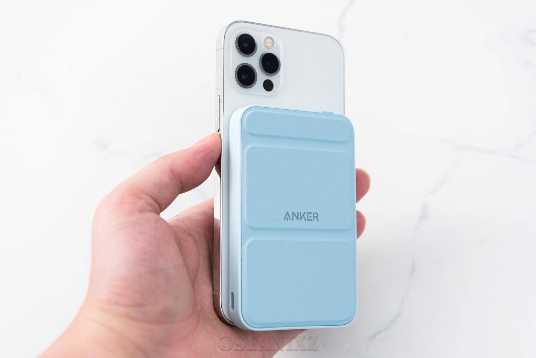 MagGo 5000mAh支架款磁吸无线充电宝体验pg电子模拟器免费试玩超薄超能充：ANKER安克(图8)