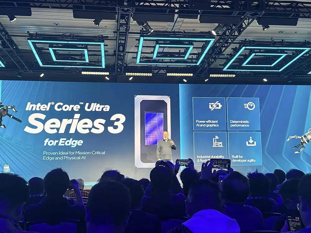 6：9大方向最火中企霸场机器人全明星大乱斗pg电子模拟器暴走2万步逛遍CES202(图39)