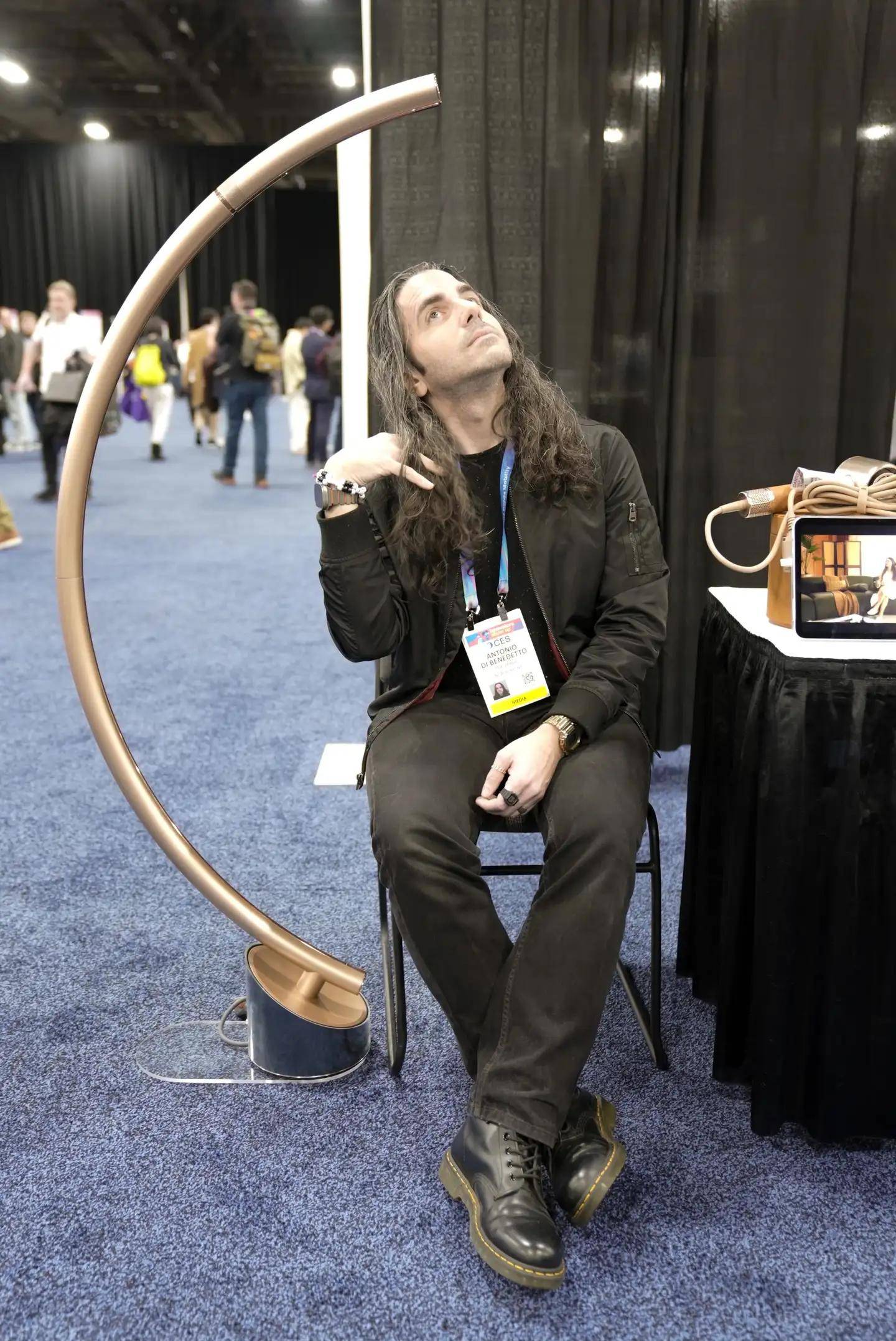 6：9大方向最火中企霸场机器人全明星大乱斗pg电子模拟器暴走2万步逛遍CES202(图56)