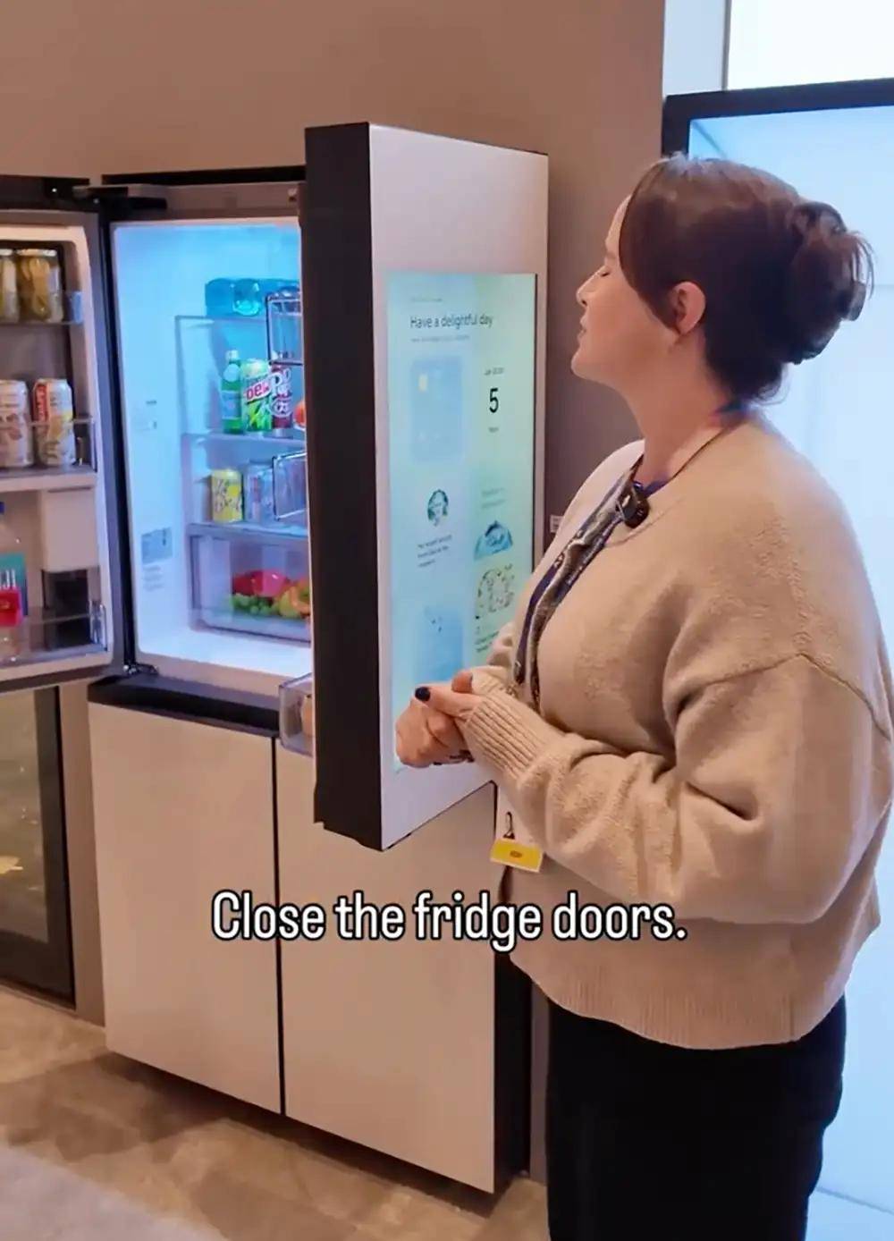 6：9大方向最火中企霸场机器人全明星大乱斗pg电子模拟器暴走2万步逛遍CES202(图91)